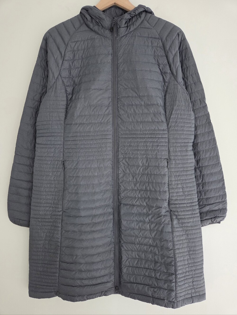 L.L. Bean Gray Ultralight 850 Down Sweater Coat Hooded Womens Size Large Regular - Picture 2 of 12